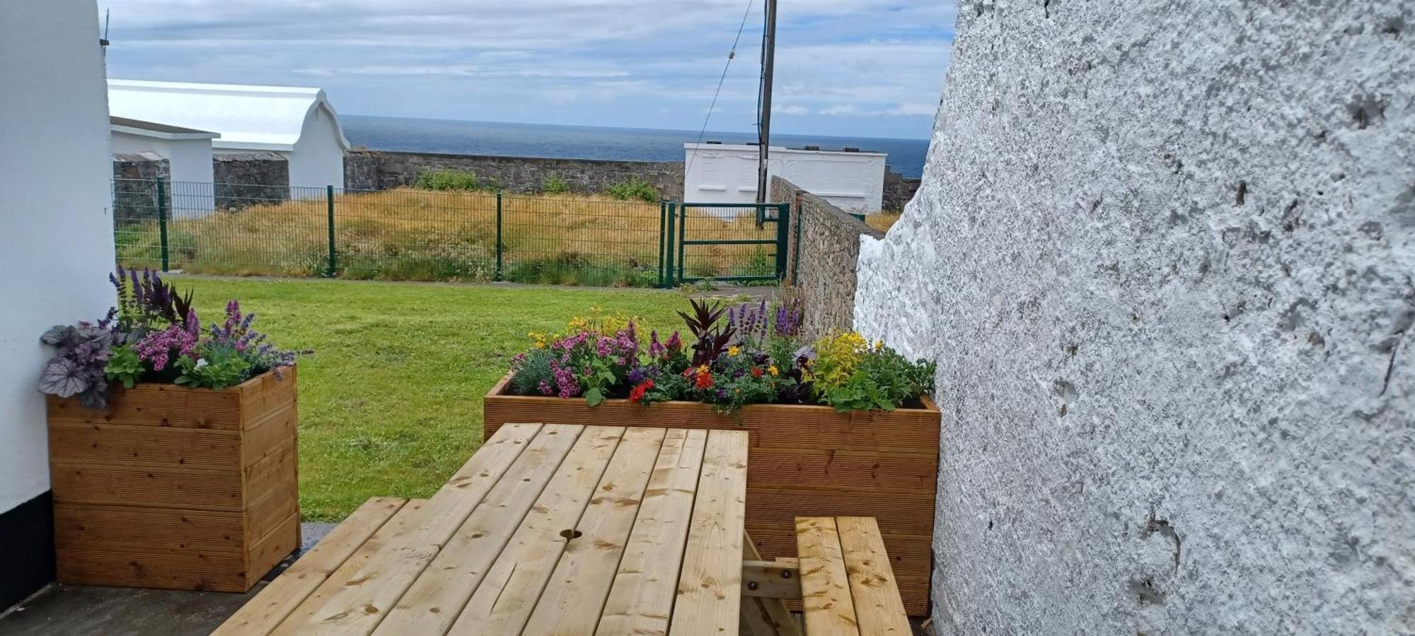 Loop Head Lighthouse Attendant'S Cottage Kilbaha ภายนอก รูปภาพ